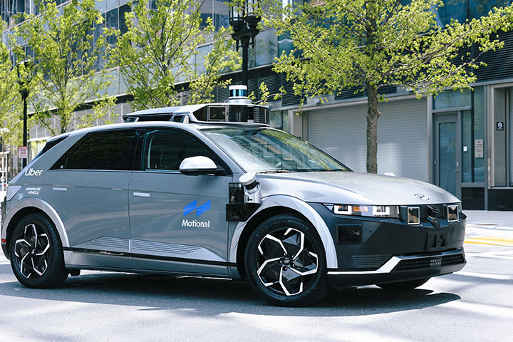 Motional's all-electric IONIQ 5 robotaxi 