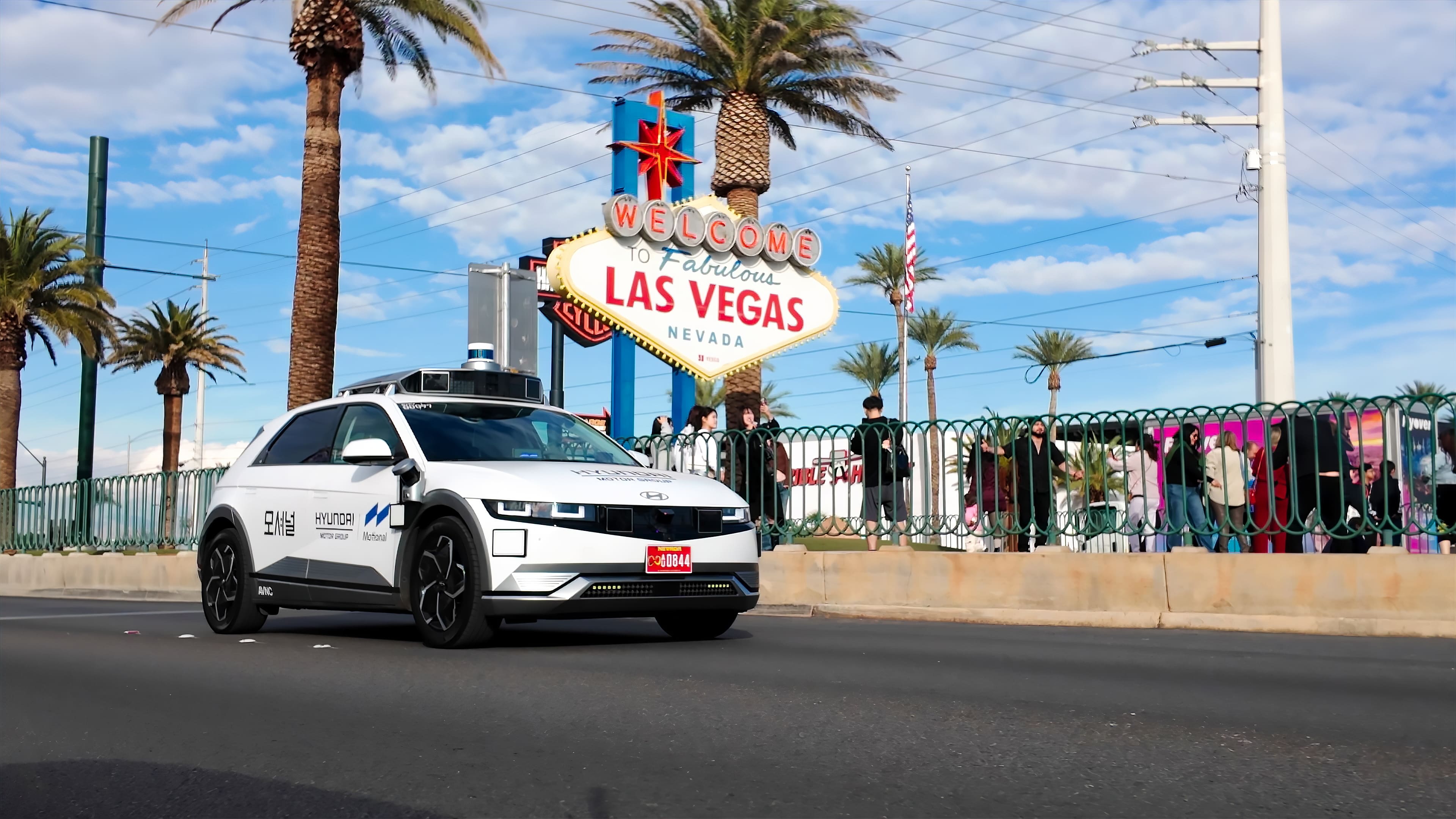 Motional IONIQ 5 robotaxi in Las Vegas