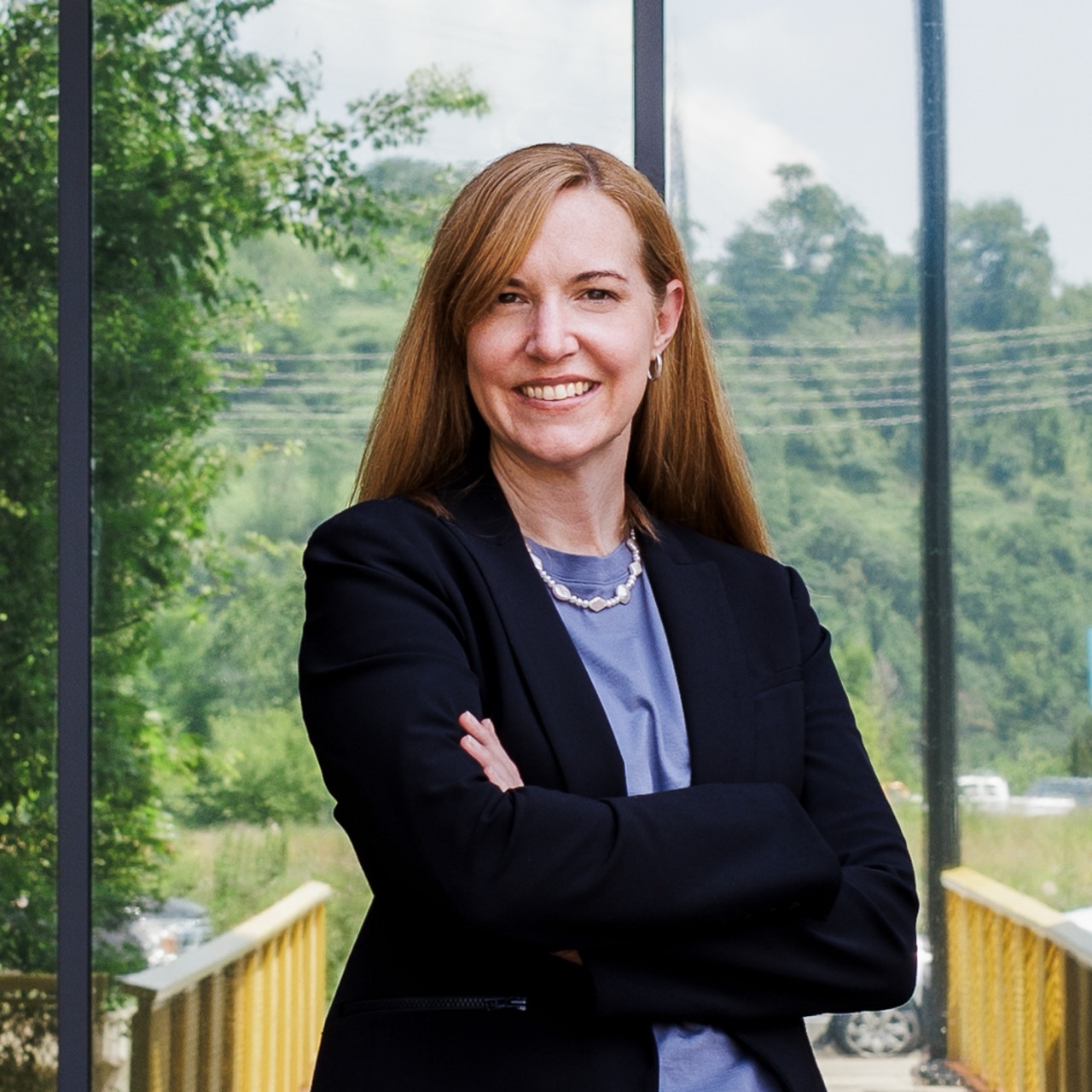 Headshot of Laura Major